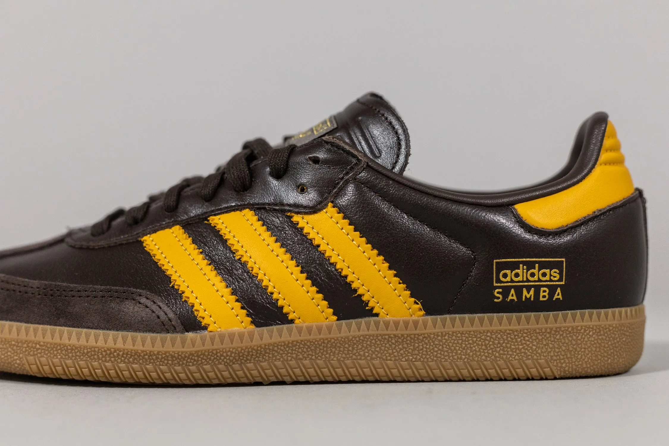 adidas Samba OG 'Dark Brown & Preloved Yellow'