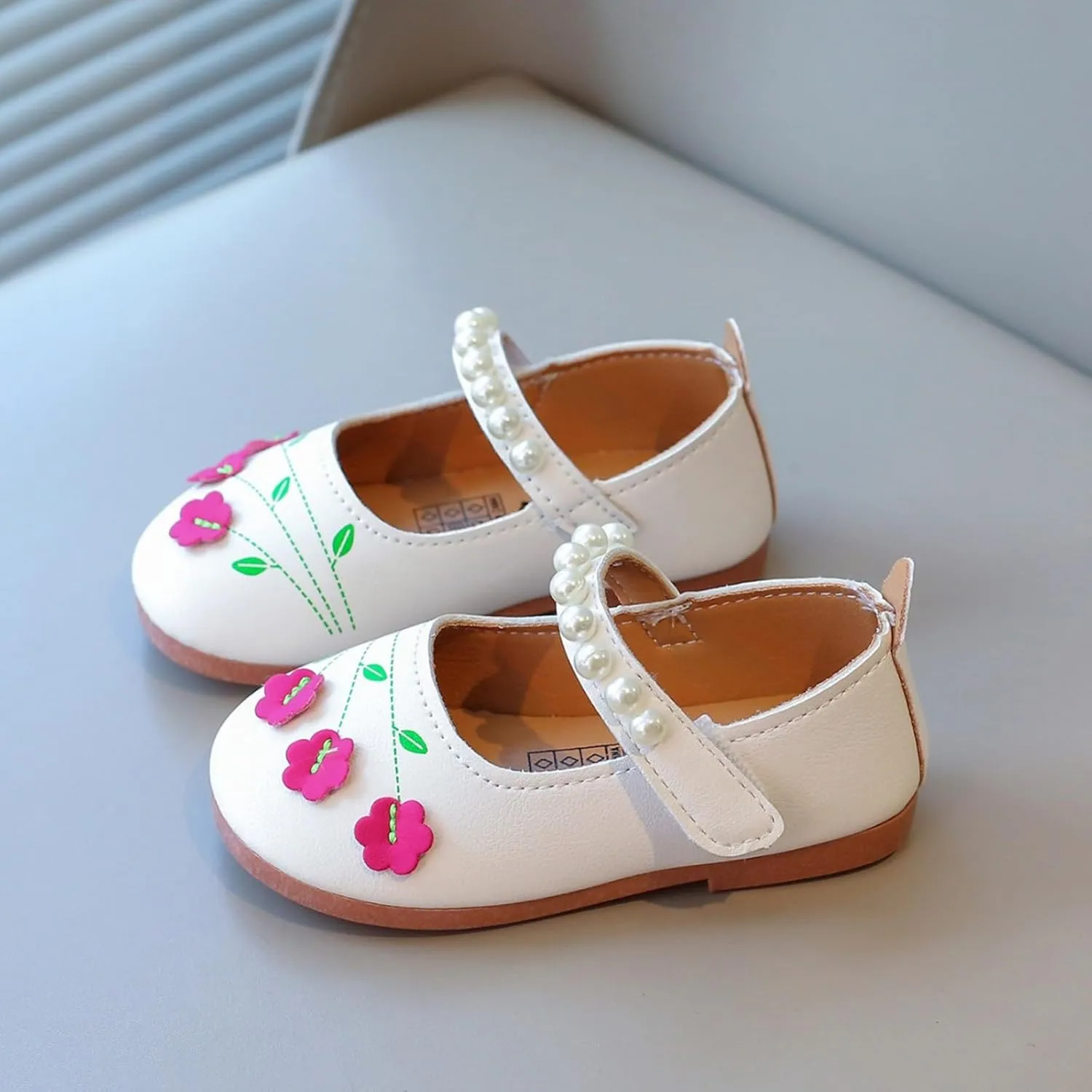 Baby Girls Leather Beaded Strap Sandals Low Heel Closed Toe Ankle Formal Shoes with Flower Toddler Dance Elegant Sandals