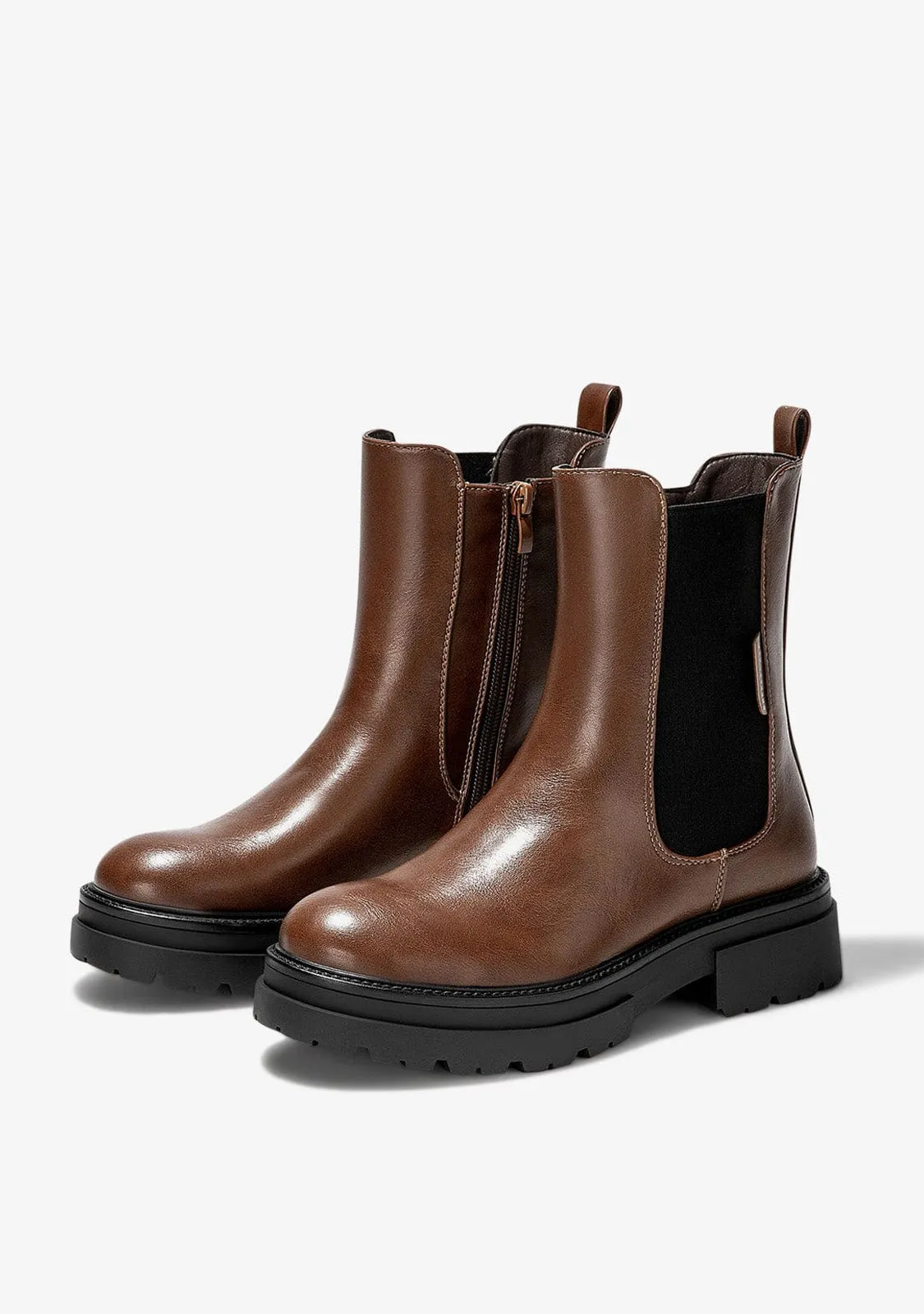 Boots Kate Chelsea Brown