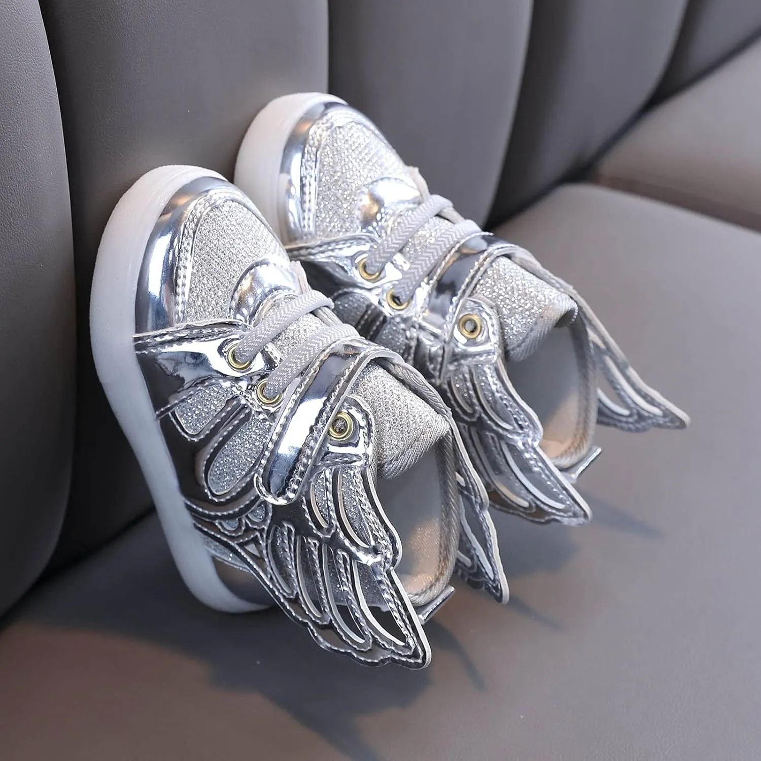 Kids Light Up Shoes for Boys Girls Toddler Sneakers USB Rechargeable Best Gift for Birthday Halloween Christmas