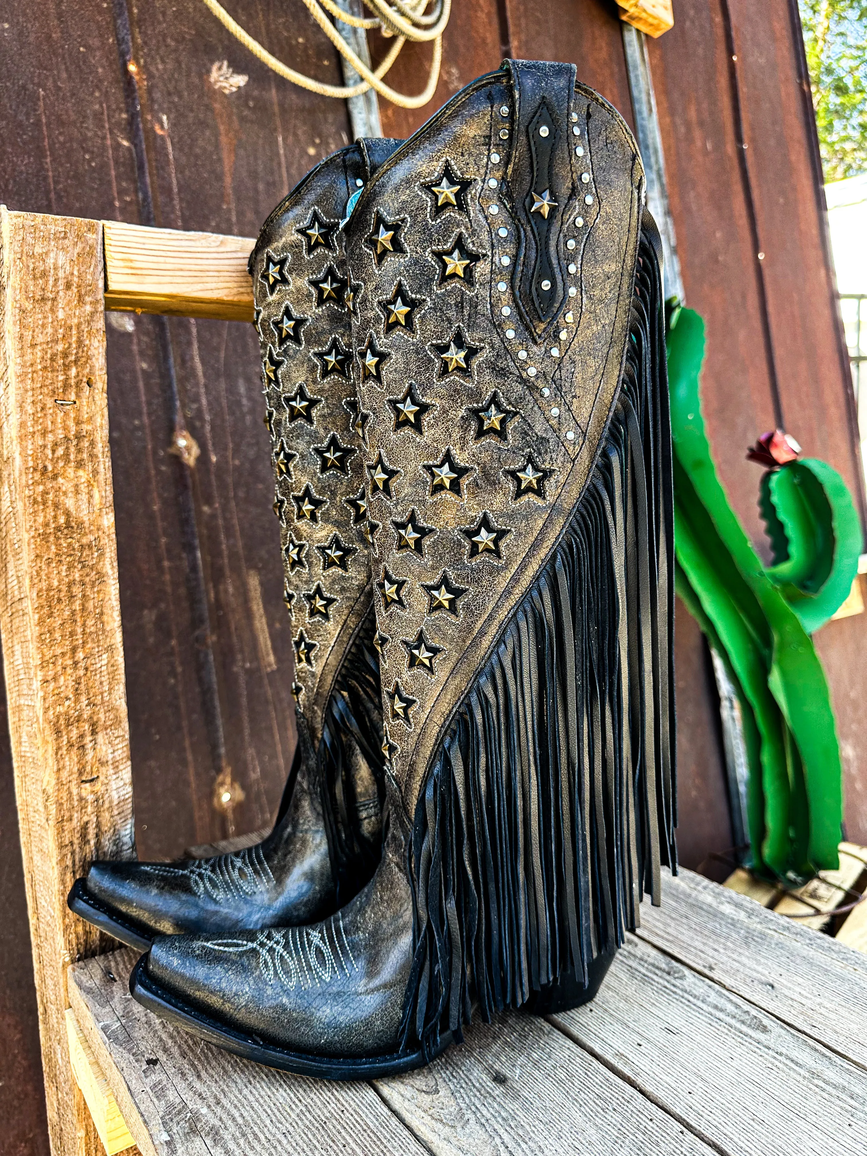 LD Black Stars Inlay & Embroidery & Fringe Corral Boot