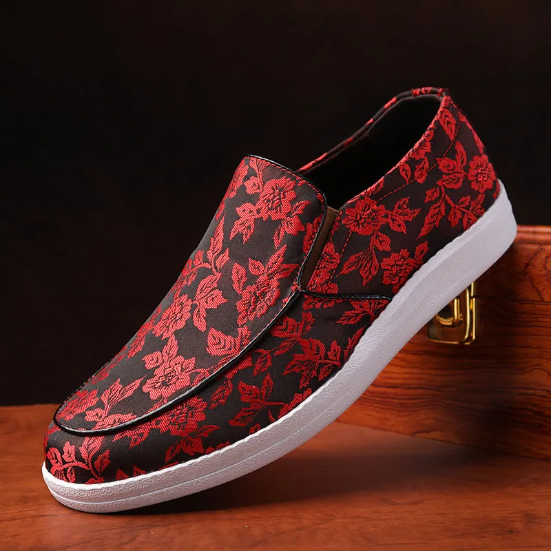 Men's embroidered soft and comfortable loafers