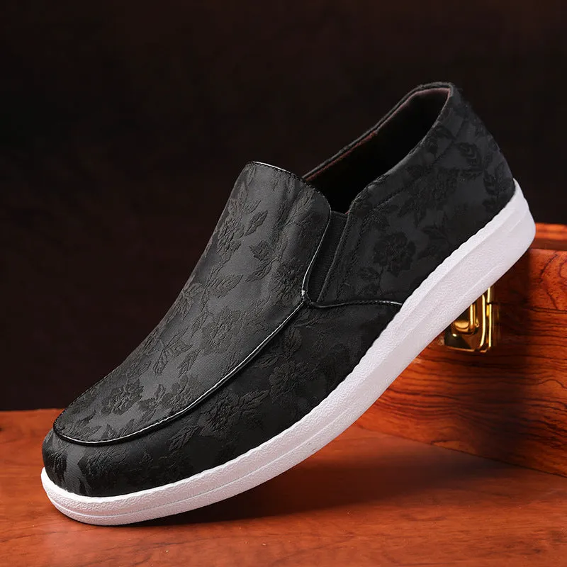 Men's embroidered soft and comfortable loafers