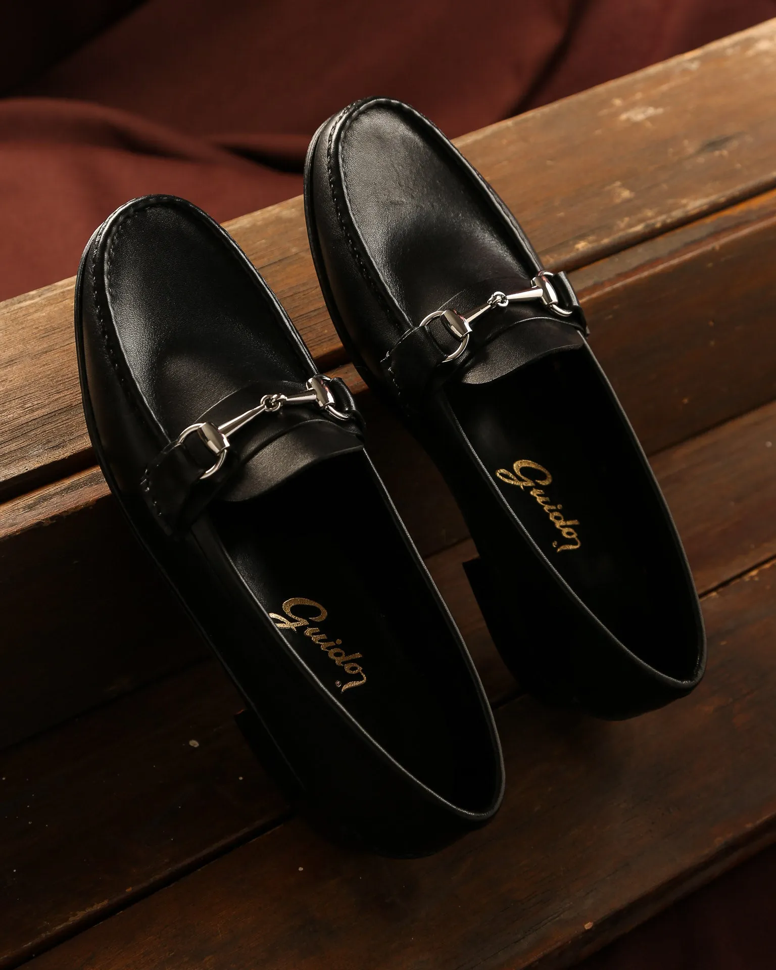 Moccasin 5324 Black