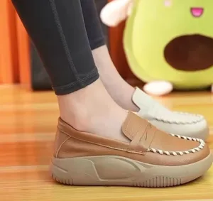 NEW Comfortable Loafers On Offer Soft Women Casual Shoes Slip On Document Blocking Optical Spring Autumn 2022 - Color: Brown - Size 6 Womens