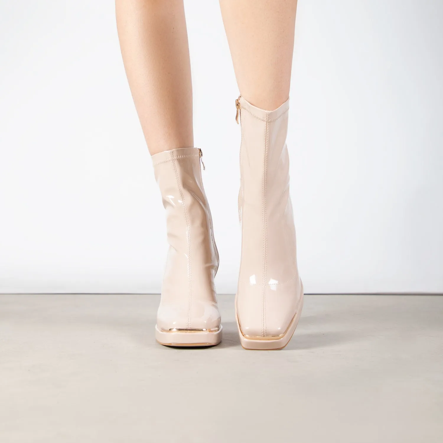 RAID Hunter Ankle Boot in Nude Patent