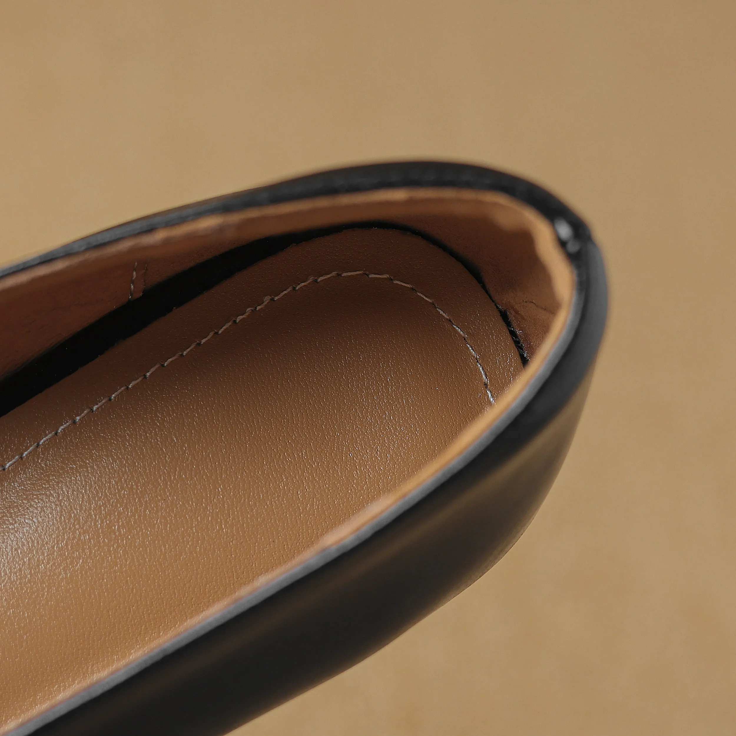 Women's Retro Low Heel T-Strap Handmade Leather Shoes